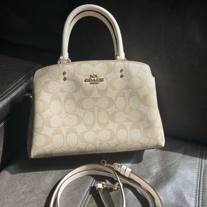 Coach cross body !(: